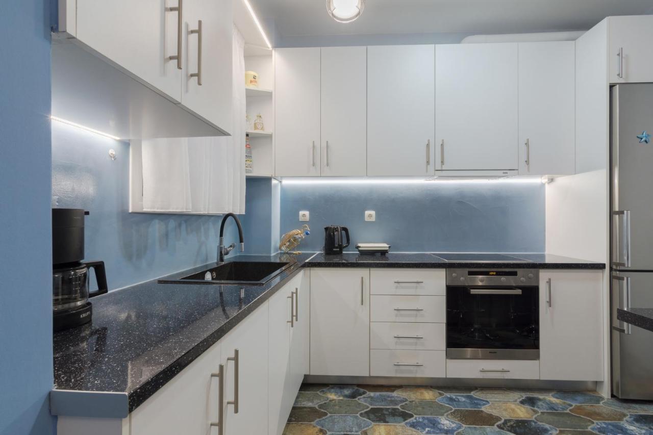 Wonderful Renovated Apartment With Private Patio Αθήνα Εξωτερικό φωτογραφία