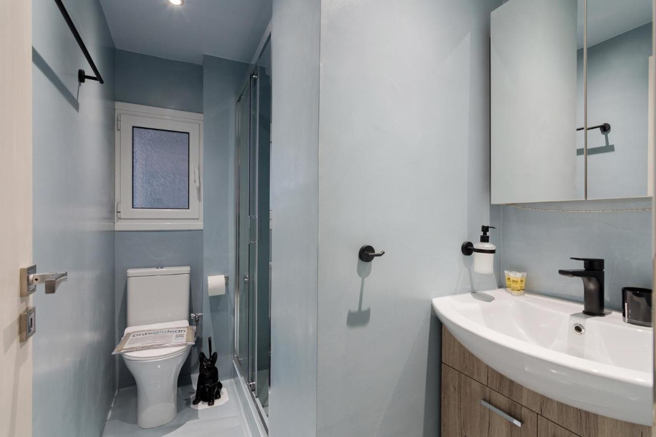 Wonderful Renovated Apartment With Private Patio Αθήνα Εξωτερικό φωτογραφία