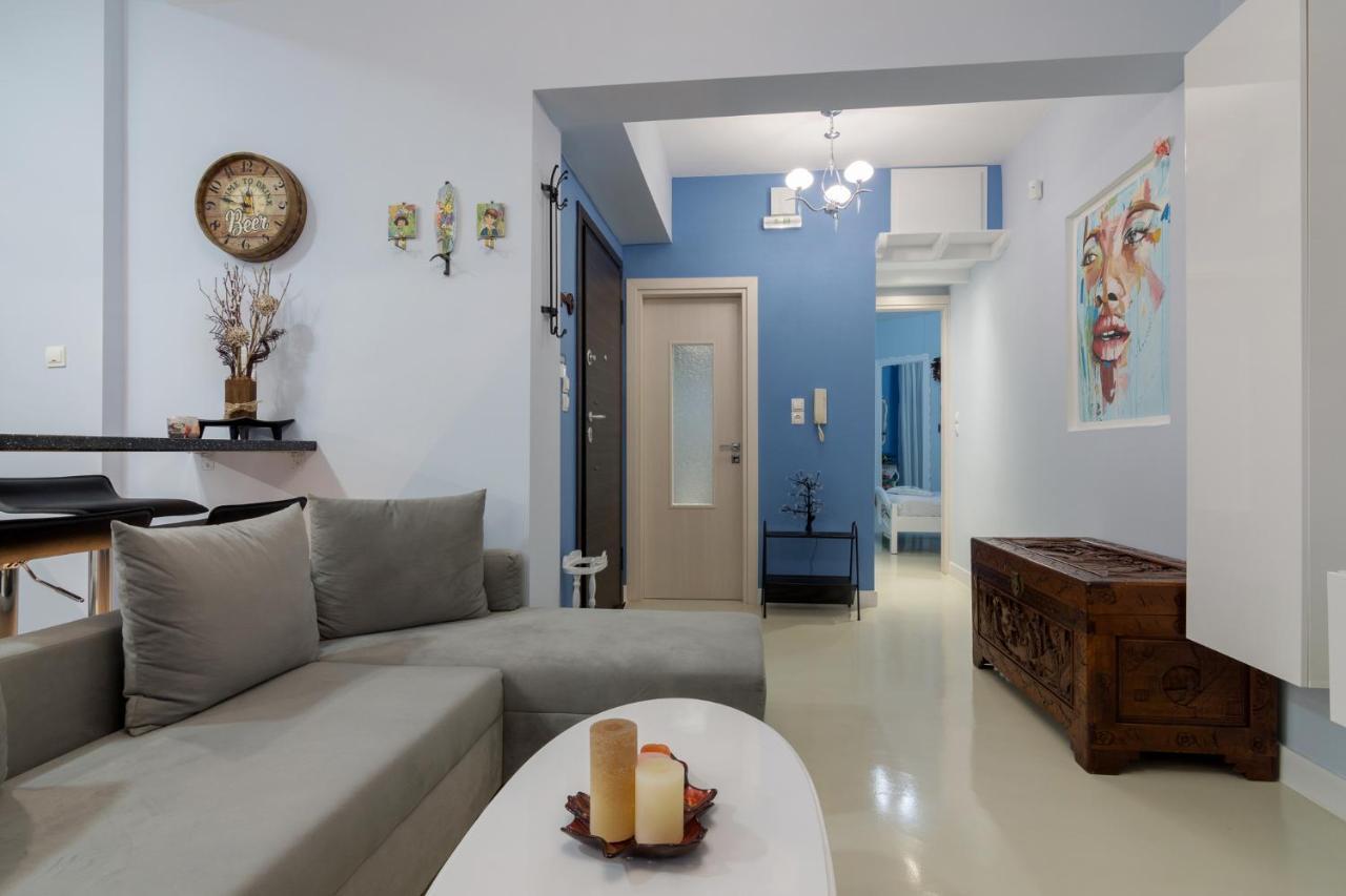 Wonderful Renovated Apartment With Private Patio Αθήνα Εξωτερικό φωτογραφία